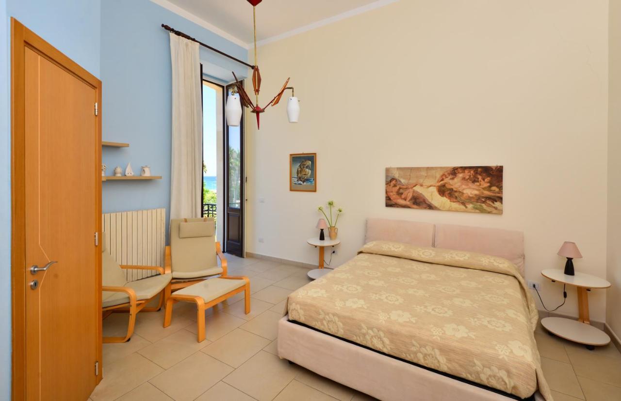 Balcone Su Otranto Hotel Luaran gambar